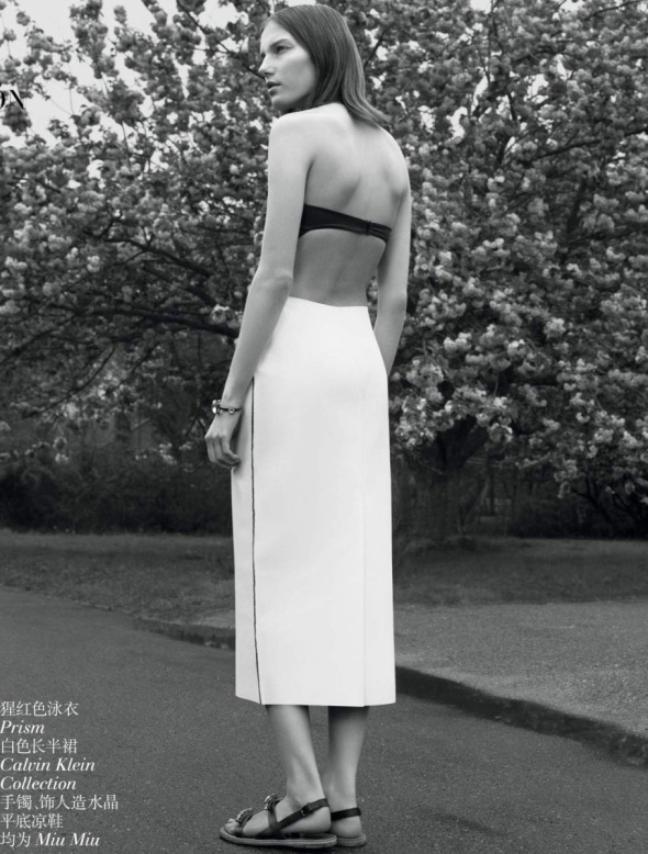 marique-schimmel-by-chad-pitman-for-vogue-china-july-2013-5